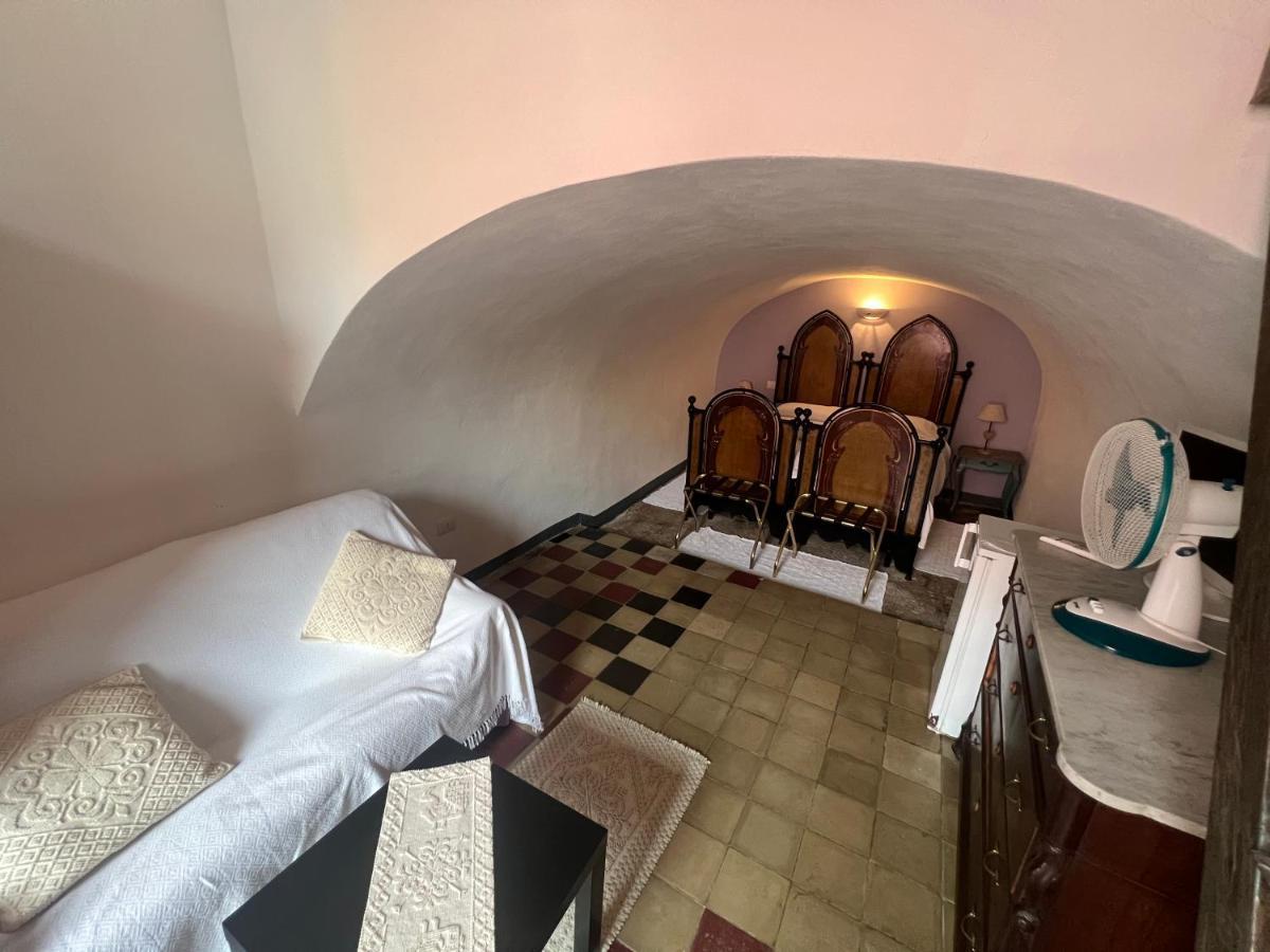 Hotel Corso 41 Bosa Zewnętrze zdjęcie
