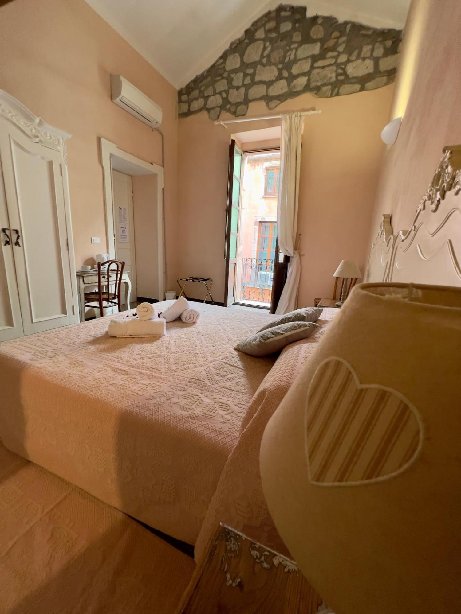 Hotel Corso 41 Bosa Zewnętrze zdjęcie