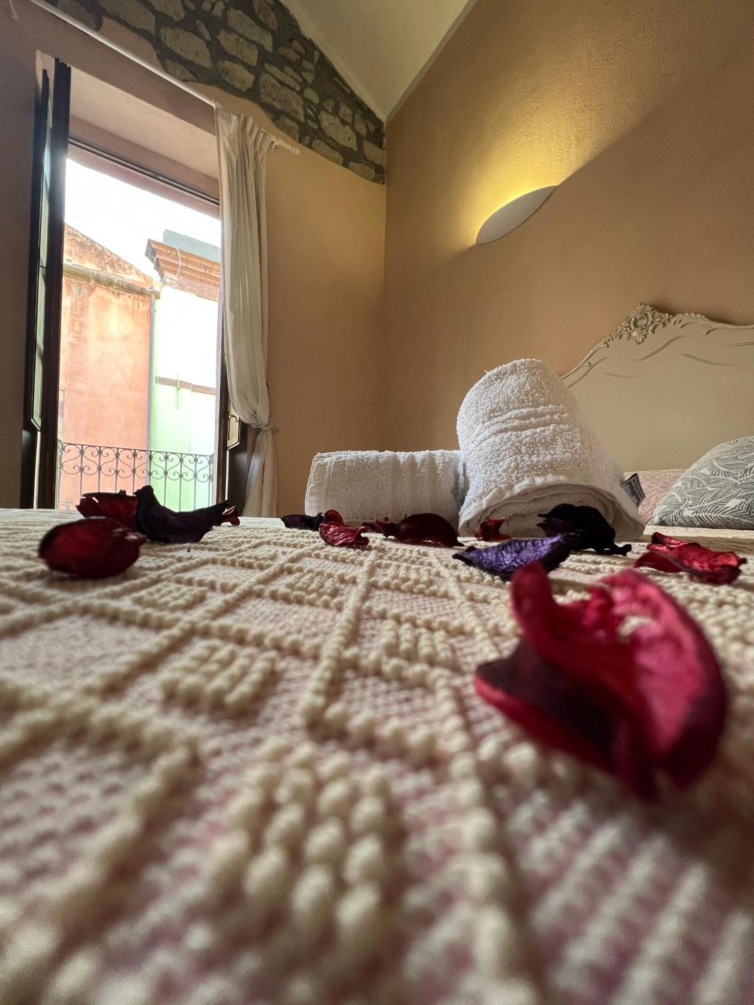 Hotel Corso 41 Bosa Zewnętrze zdjęcie