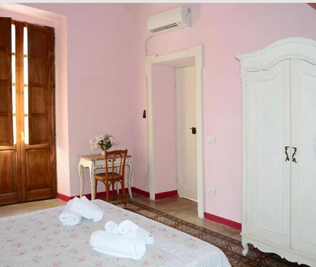 Hotel Corso 41 Bosa Zewnętrze zdjęcie